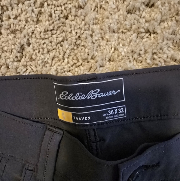 Eddie Bauer Black Straight Jeans Classic Design - Picture 2 of 3